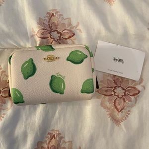 COACH COIN PURSE